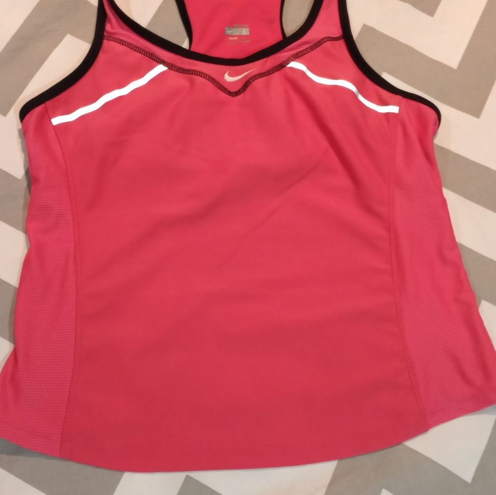 5 different sports bras